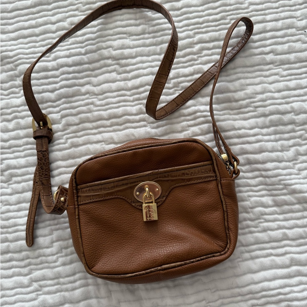 Emma Fox Brown Leather Crossbody Bag with Vintage Design